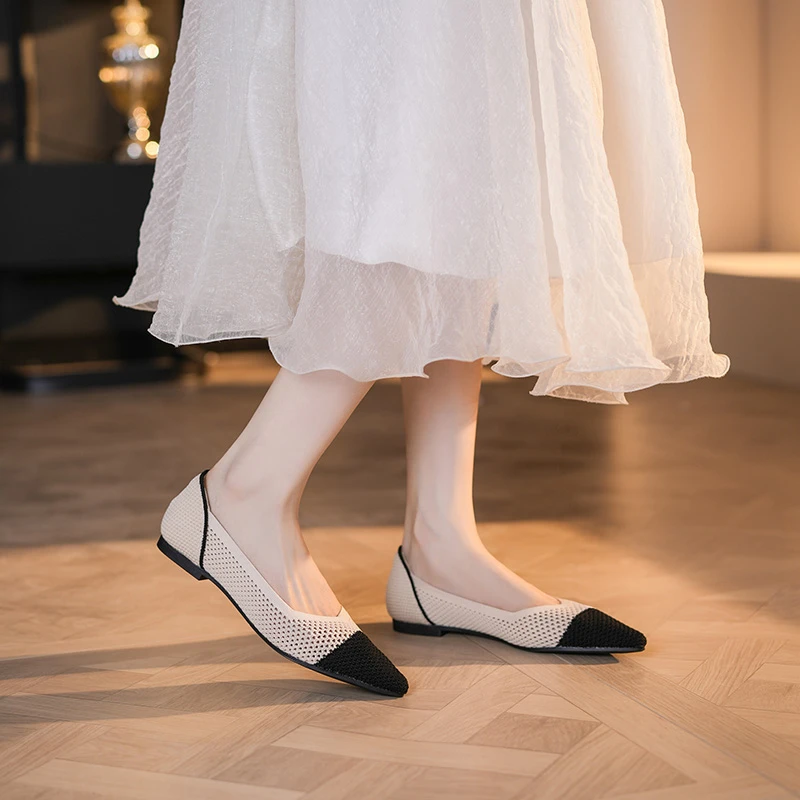 新款尖头欧若风平底鞋镂空浅口女鞋百搭低跟鞋软底小香风鞋女款