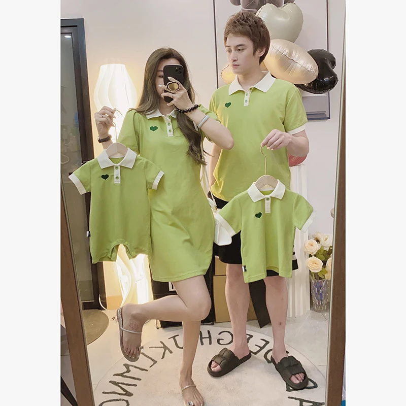 C.CKIDS夏季新款绿色爱心一家三口四口亲子装全家装亲子装母女装