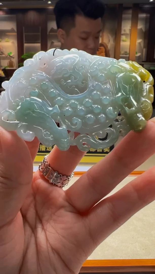 【闪购商品】翡翠颈饰未镶嵌Q2024-8-28-161
