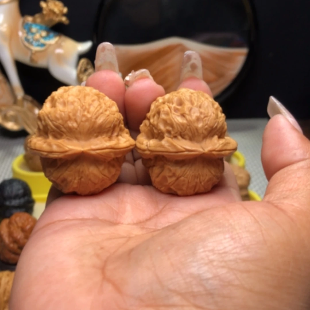 【闪购商品】文玩核桃吊坠茶*19