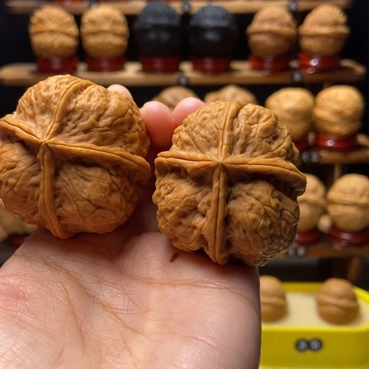 文玩核桃吊坠蓝***牌玉玺19