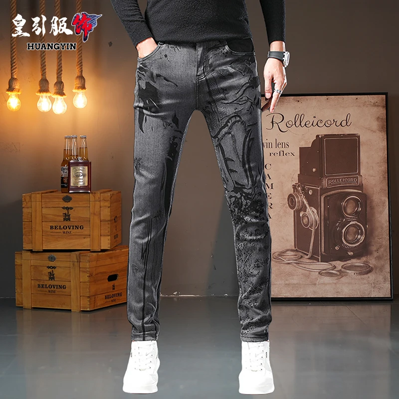 2023高端秋冬男士印花牛仔裤男潮牌刺绣休闲修身百搭弹力长裤子男