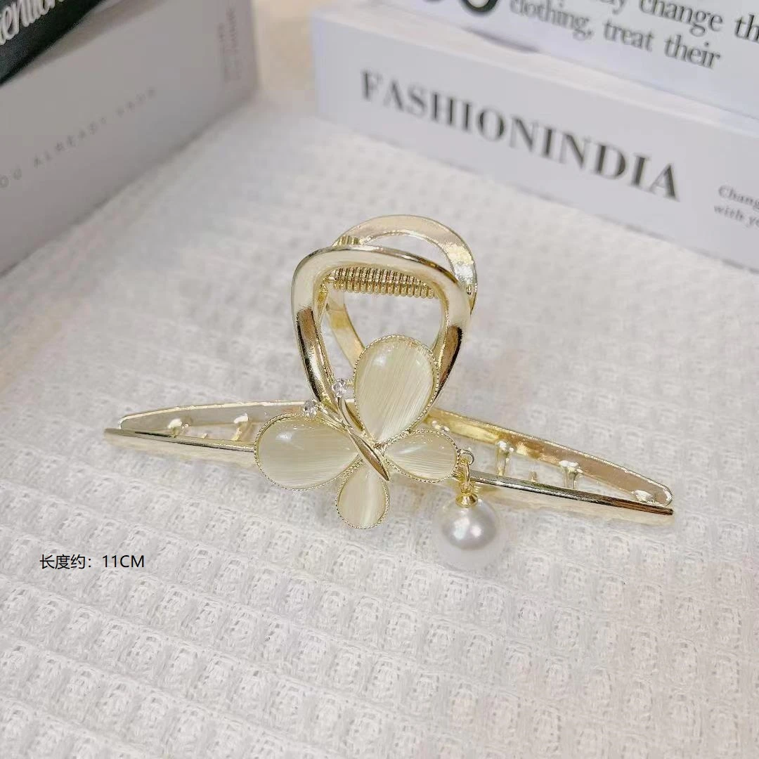 新款猫猫石蝴蝶抓夹后脑勺盘发鲨鱼夹水钻发卡