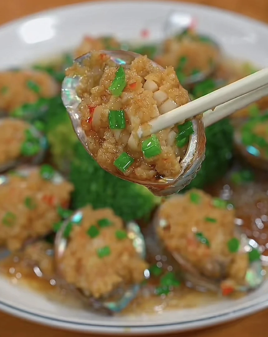 醉渔翁蒜蓉粉丝鲍鱼