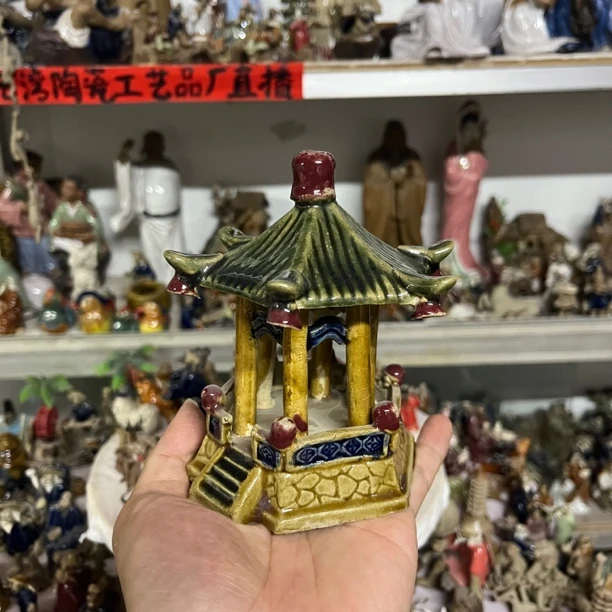 陶瓷12.5厘米高彩亭子