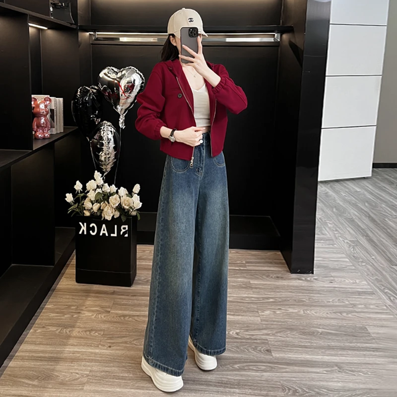 女秋季新款港风复古套装酒红色短款连帽外套窄版阔腿牛仔裤两件套