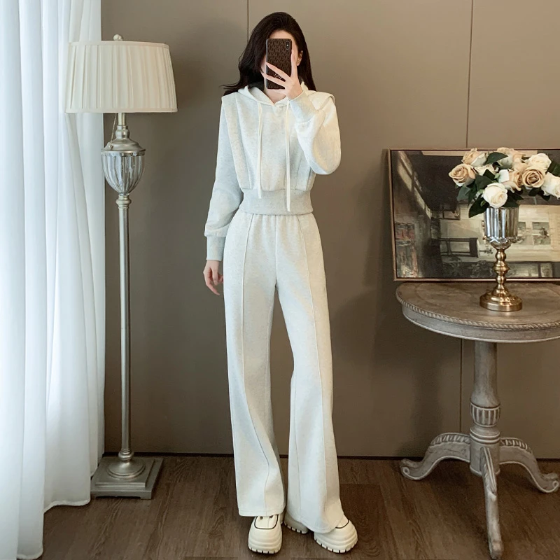 薏丝妮女秋季新款套装收腰显瘦连帽长袖卫衣高腰阔腿裤两件套