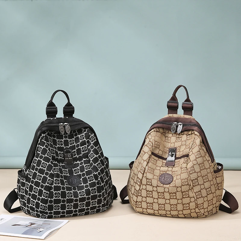 2024新款时尚双肩包休闲网红百搭多功能双肩背潮流个性双肩背