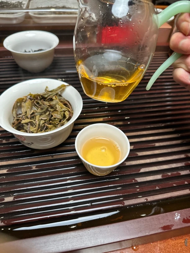 云南高山普洱生茶古树茶2018年蛮砖