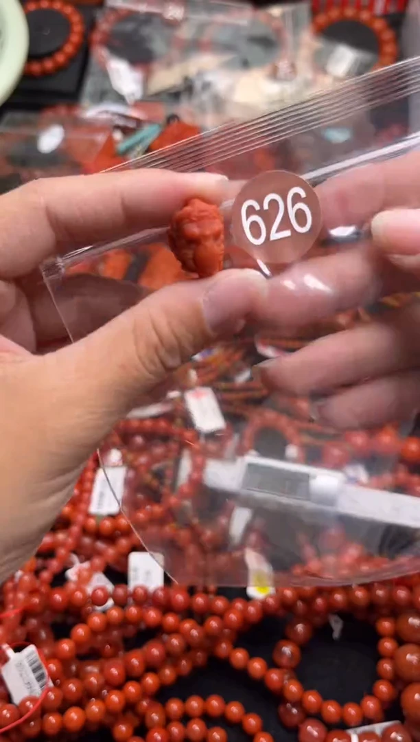 【闪购商品】南红玛瑙珠宝奇石未镶嵌626