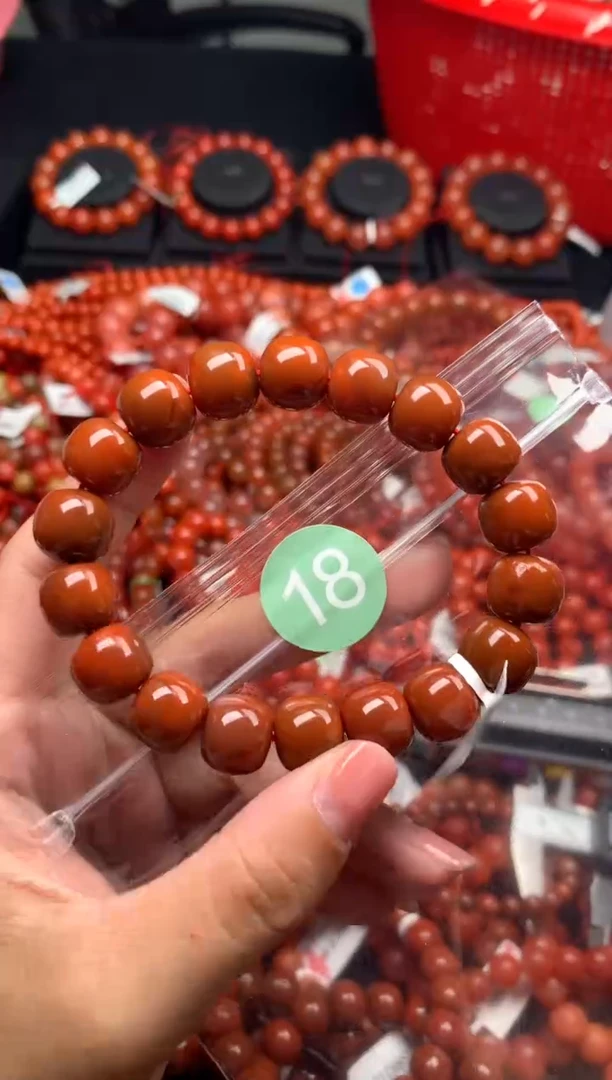 【闪购商品】南红玛瑙珠宝奇石未镶嵌18-11