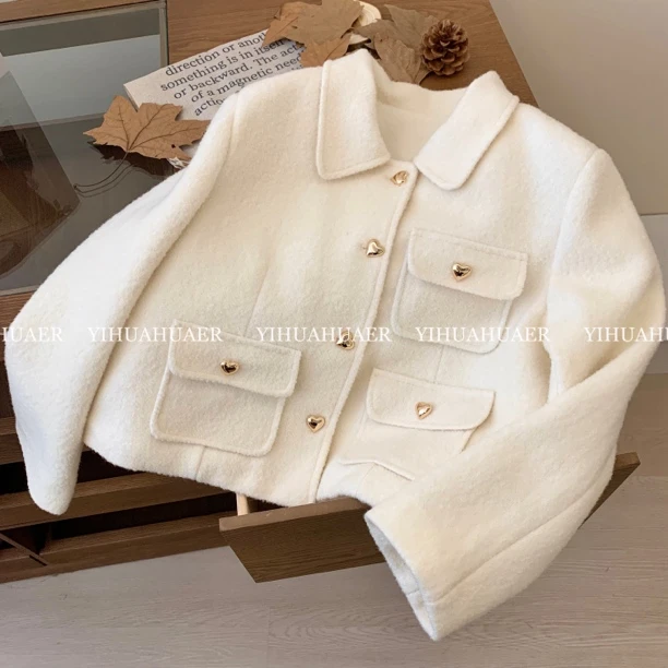 【高定小香】东大门简约爱心扣气质百搭设计感外套9916