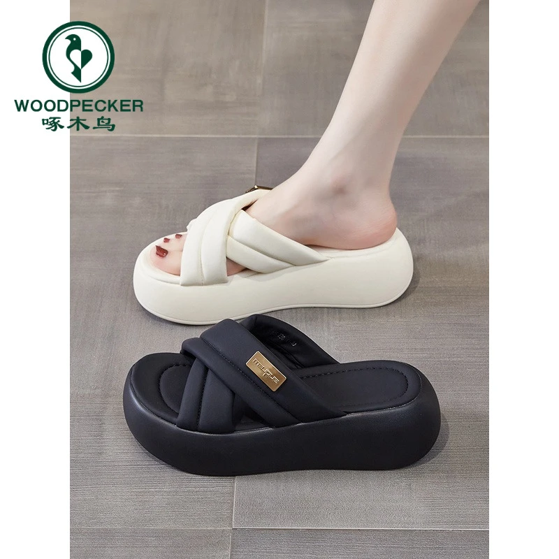 啄木鸟厚底增高拖鞋女外穿2024年夏季新款交叉仙女轻便面包沙滩鞋