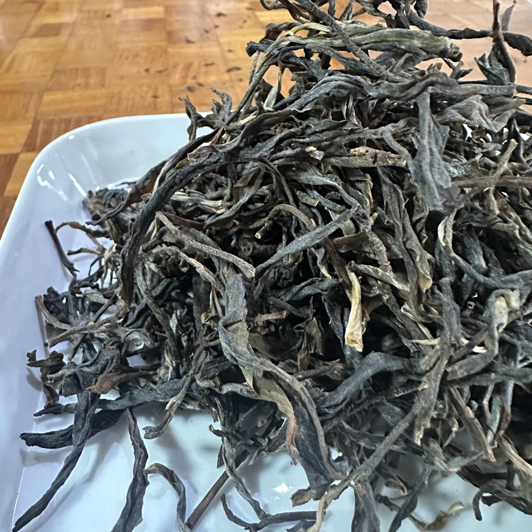 2020年冰岛老寨散茶100g普洱茶生茶