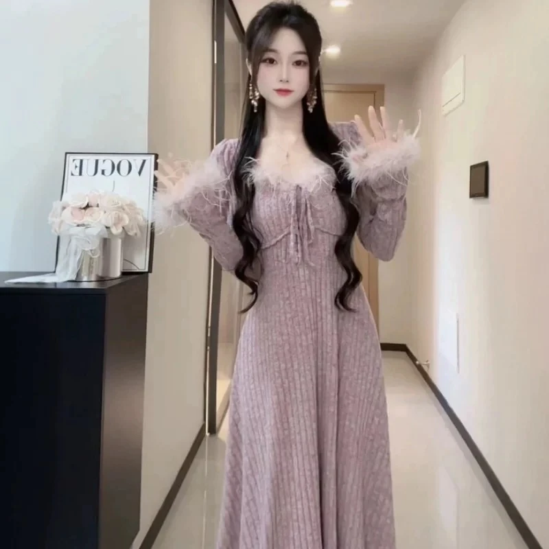 法式气质秋冬长袖连衣裙2024高级新款显瘦时尚设计感打底长裙