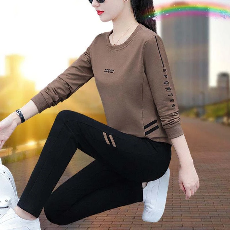 运动套装女春秋款2024新款秋季洋气减龄中年妈妈休闲运动装