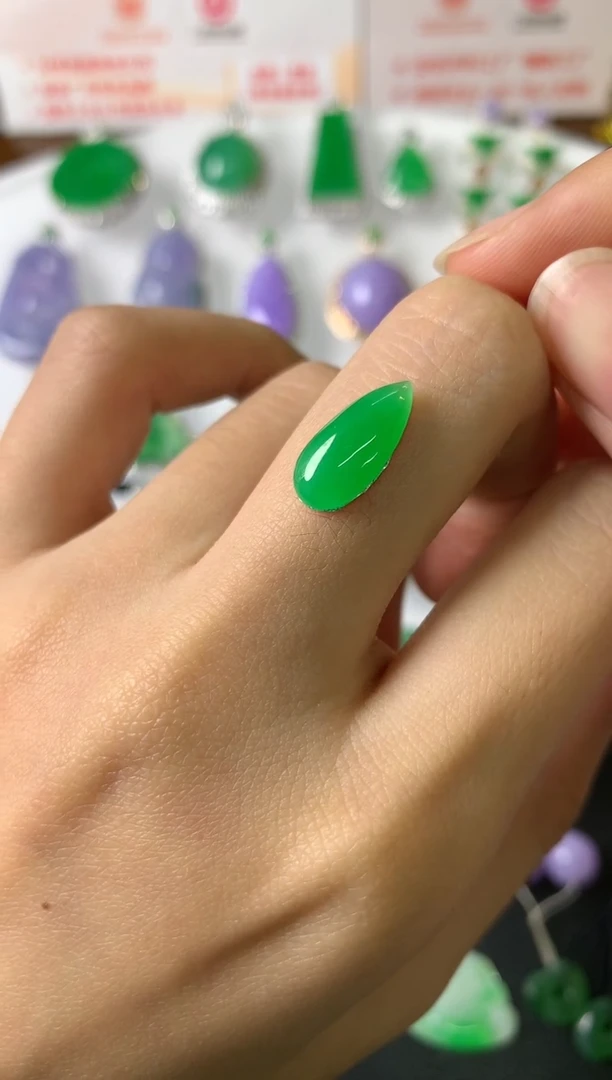 【闪购商品】定制翡翠未镶嵌裸石（镶嵌定制）