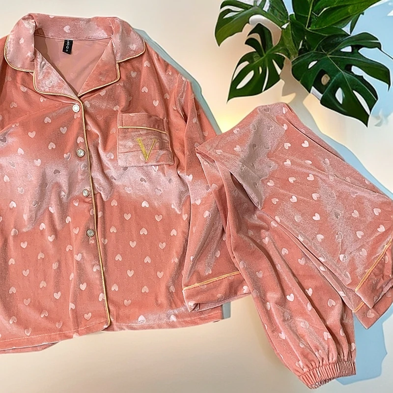 【压花金钻绒】睡衣女冬季新款长袖长裤网红风时尚柔软家居服带胸垫