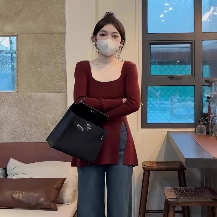 棉大码开叉方领长袖t恤女装秋季新款显瘦设计感打底衫中长上衣ins