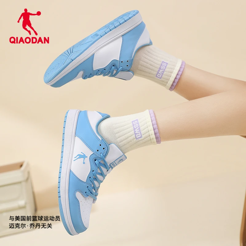 乔丹官方正品四季可穿低帮板鞋经典黑白熊猫面包鞋时尚潮流男女鞋