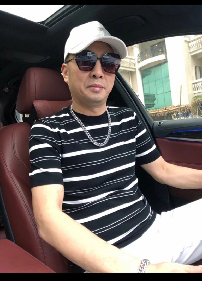 （特价捡漏、冰丝伊力特）夏季高端时尚经典条纹针织短袖体恤（31907