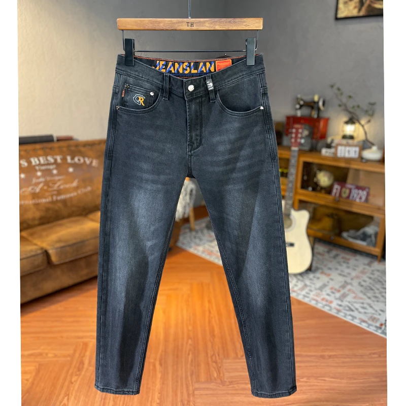 高端男士日常穿搭简约显气质牛仔裤弹力修身小直筒时尚九分长裤子