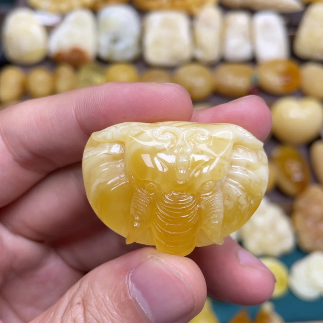 【闪购商品】琥珀裸石未镶嵌吖*吖