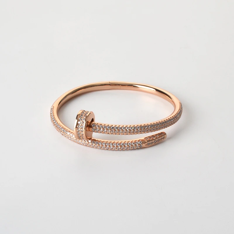 888手镯750黄金18K金镶嵌镶钻钉子手镯