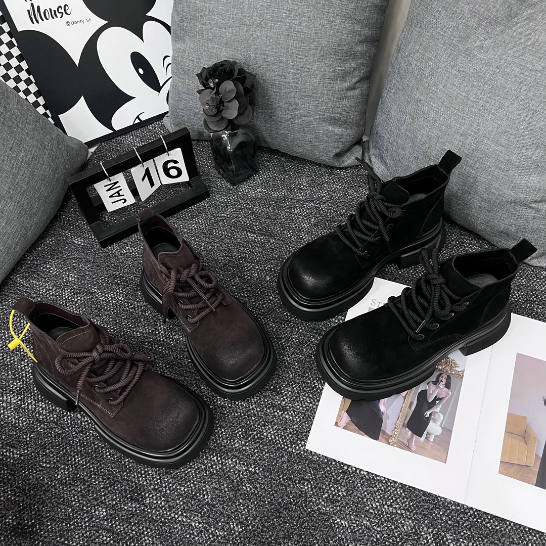 冬季新款冷粘工艺韩版百搭女士马丁靴厚底增高瘦瘦靴子X检 7532