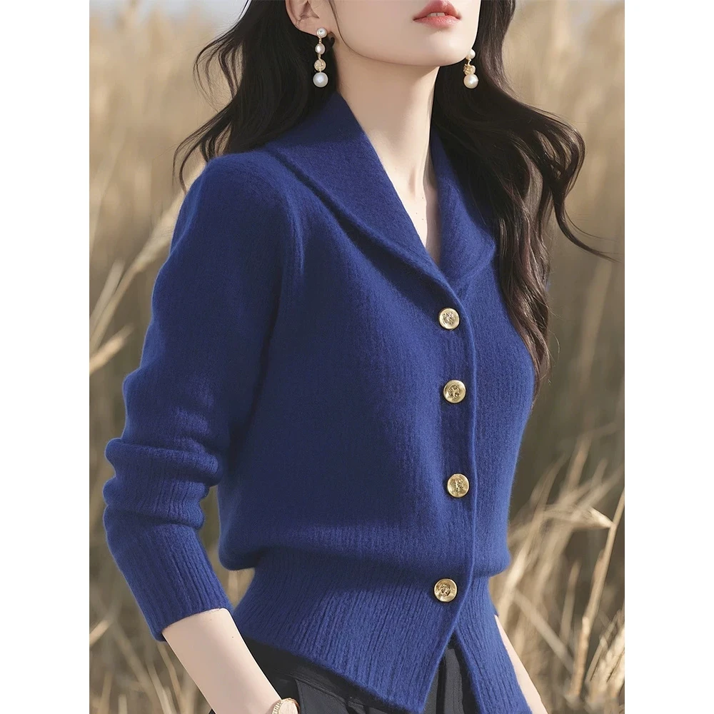 冬季独特别致漂亮上衣设计感小众时尚洋气超好看翻领蓝色针织衫女