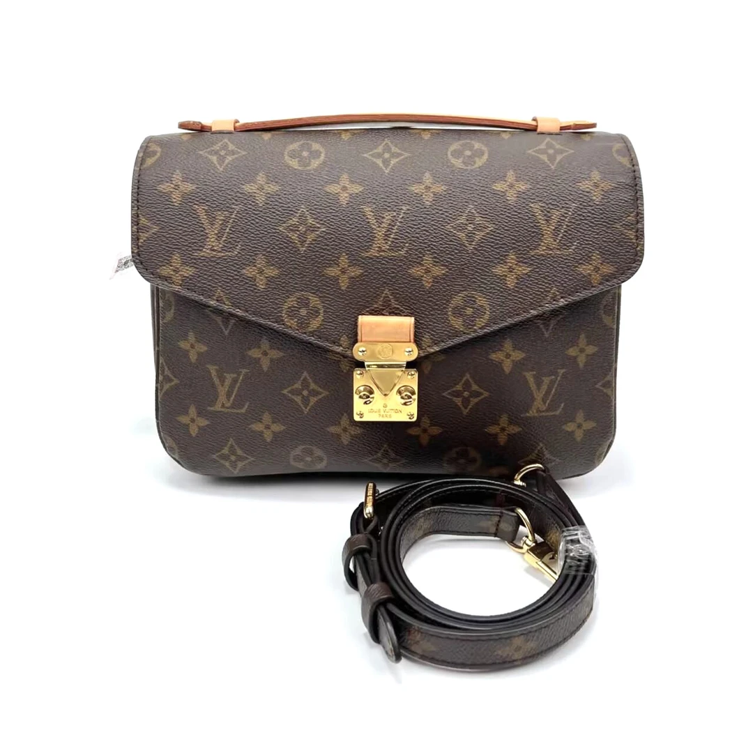 99新 LouisVuitton/路易威登 哆啦98新LV老花邮差14868719