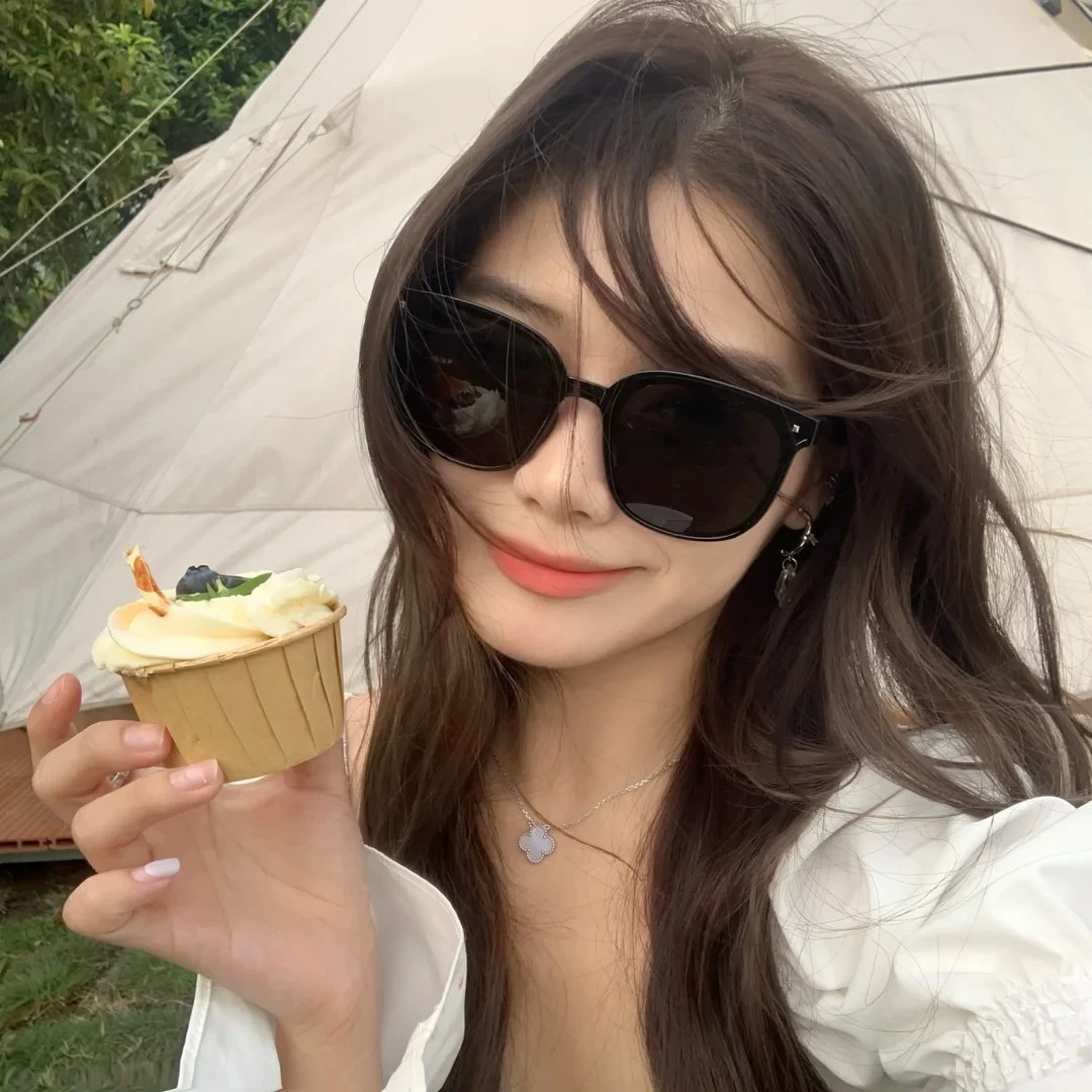 gm2025年太阳镜墨镜大框时尚百搭防紫外线黑色个性网红遮阳镜女款