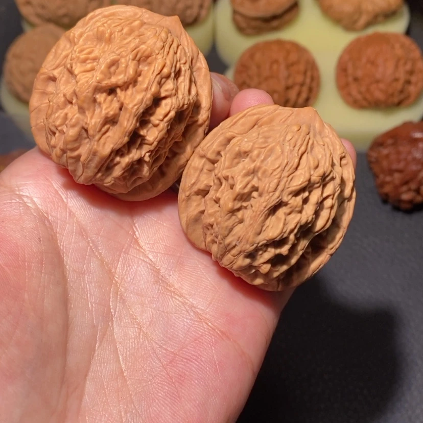 【闪购商品】文玩核桃吊坠38全品虎头