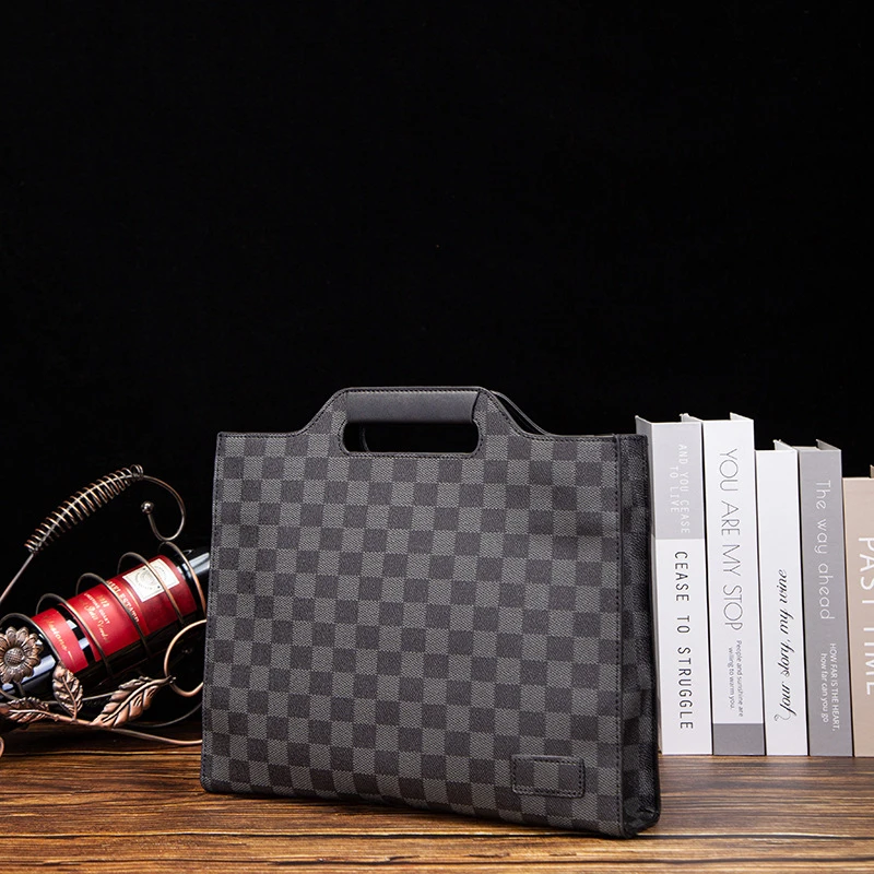 2025新款男包单肩斜挎包信封包复古文件包格子男士商务手提包