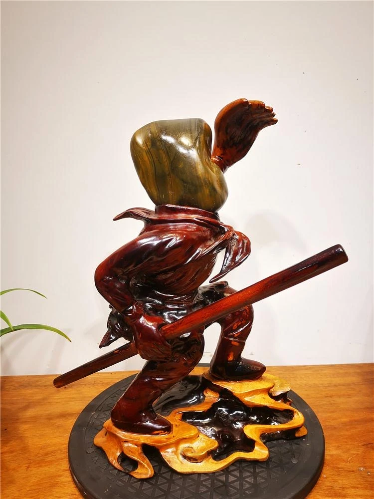 齐天大圣猴子孙悟空乌江石天然原石摆件30-26-39cm，4.6斤