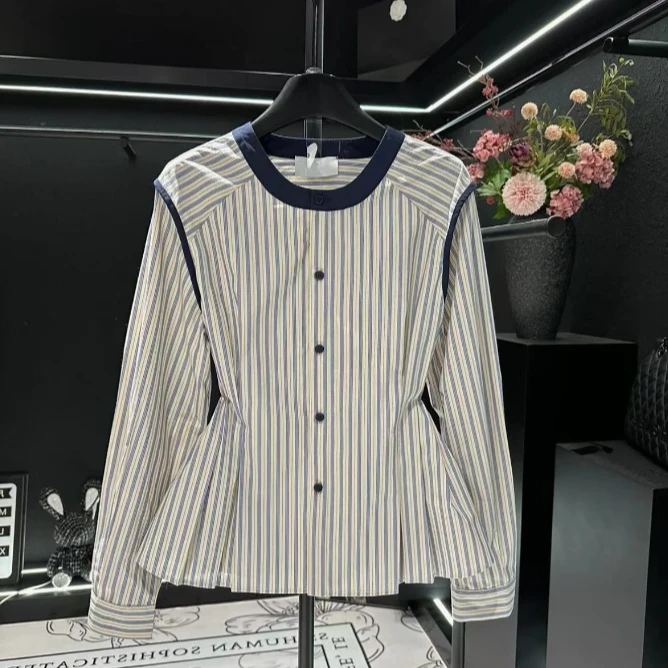 9227秋季新款别致独特显瘦衬衫女时尚设计感撞色条纹长袖上衣女