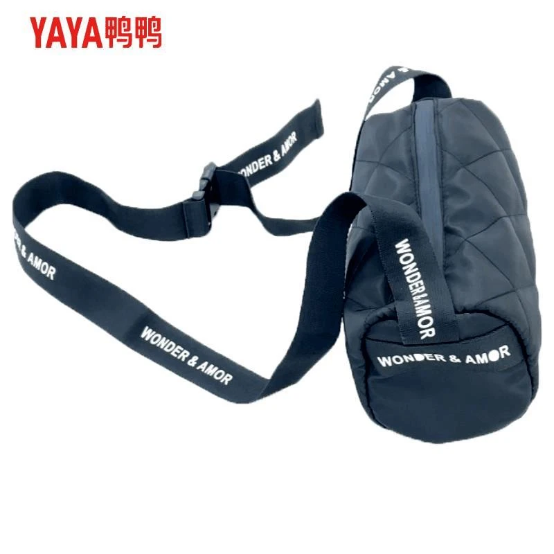 鸭鸭旅行单肩包