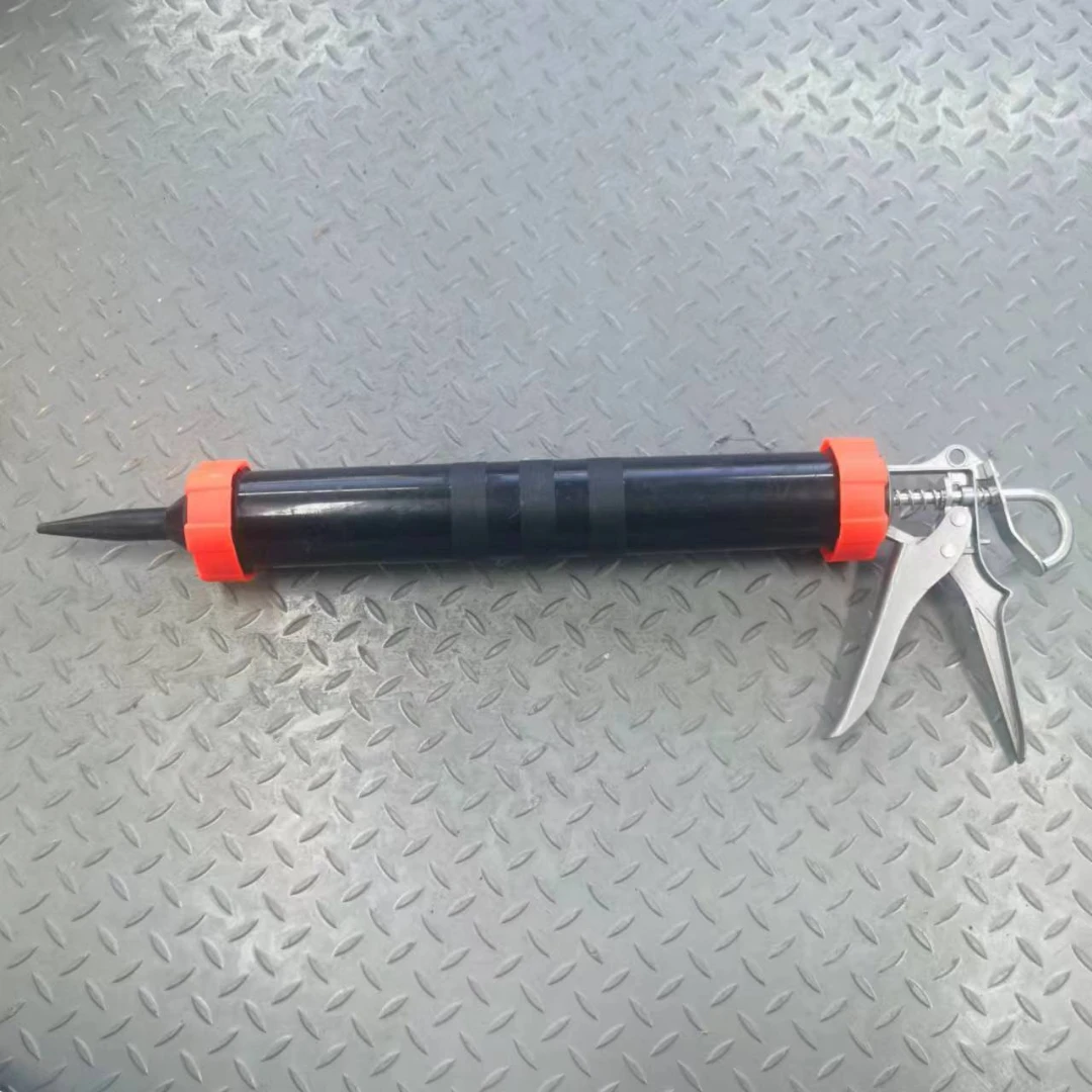 胶枪   德东现场链接五金工具杂货清仓