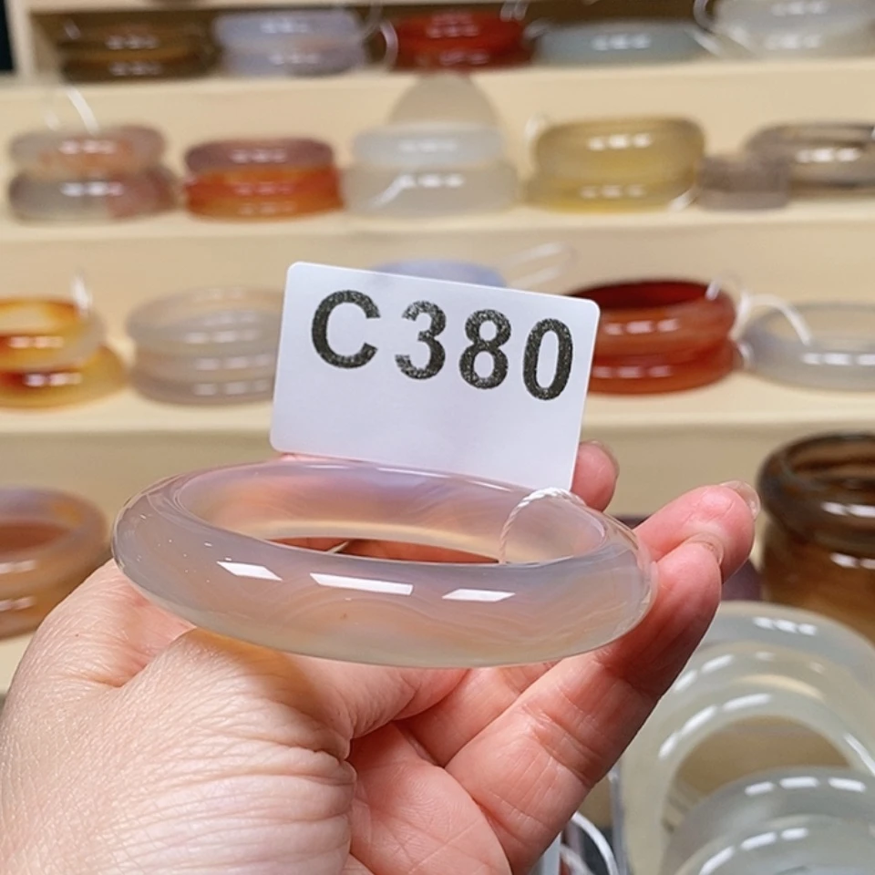 【闪购商品】玛瑙/玉髓手镯未镶嵌最**好