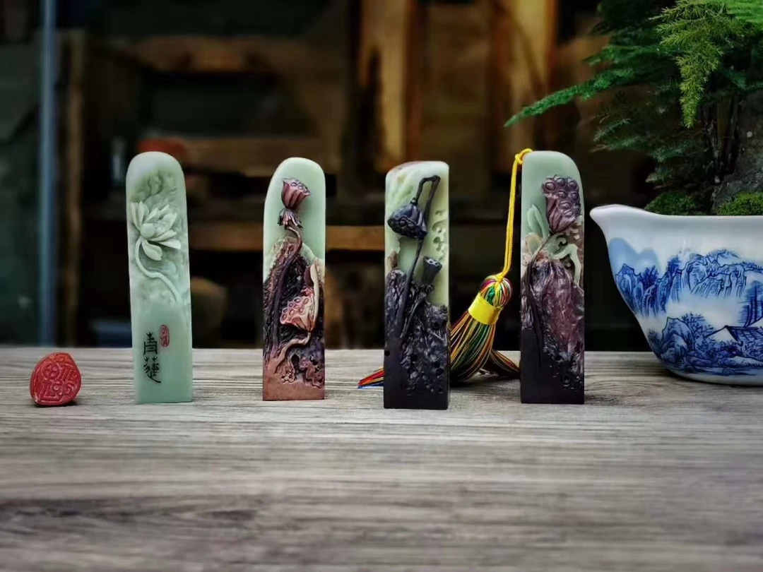 紫袍玉带石，私人高定闲章，联系客服拍