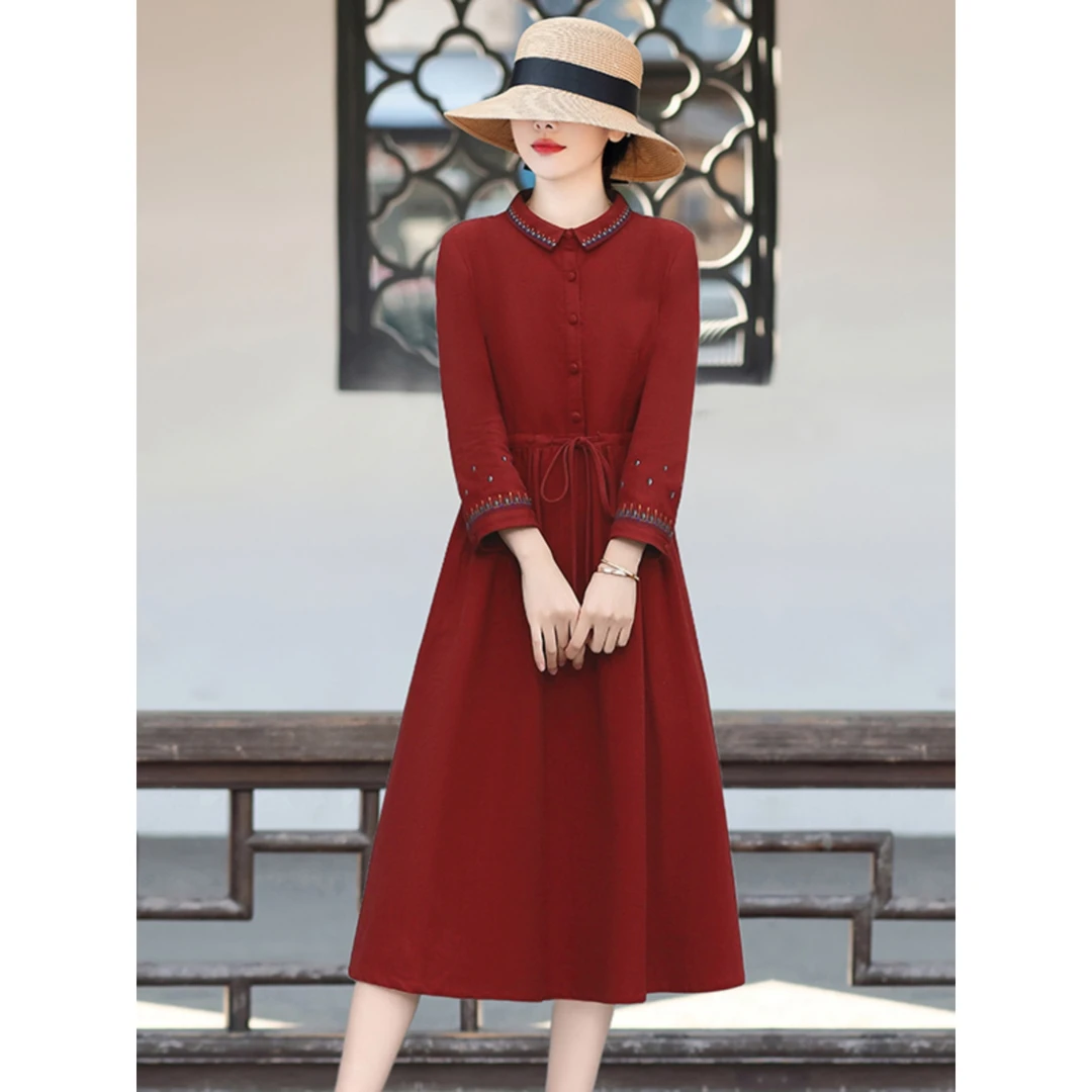 高端棉麻长袖连衣裙春秋装女2025年新款文艺复古亚麻刺绣碎花裙子