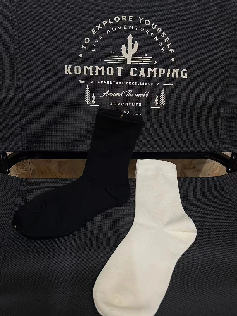 「LIUYI」2024新款爆款白色堆堆袜女秋冬季袜子中筒无骨袜  2205