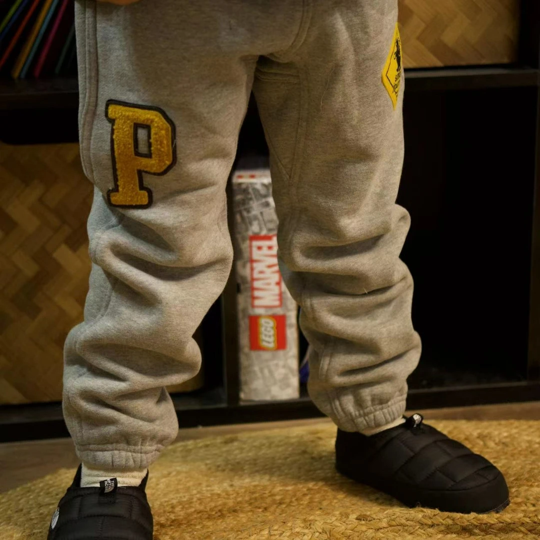 「six-1」儿童春秋毛圈大P贴布运动裤  1597