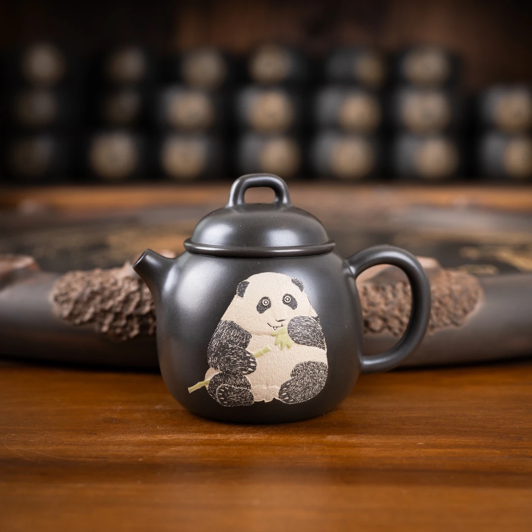 『小憨壶·熊猫』坭兴陶茶壶林来庭球孔可爱黑色棕色两色可选约120cc