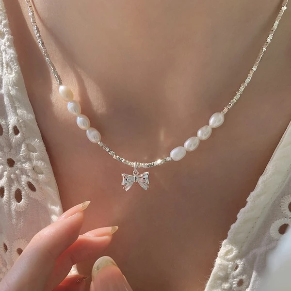 铜合金项链 碎银蝴蝶结项链女法式轻奢小众设计感温柔百搭锁骨链