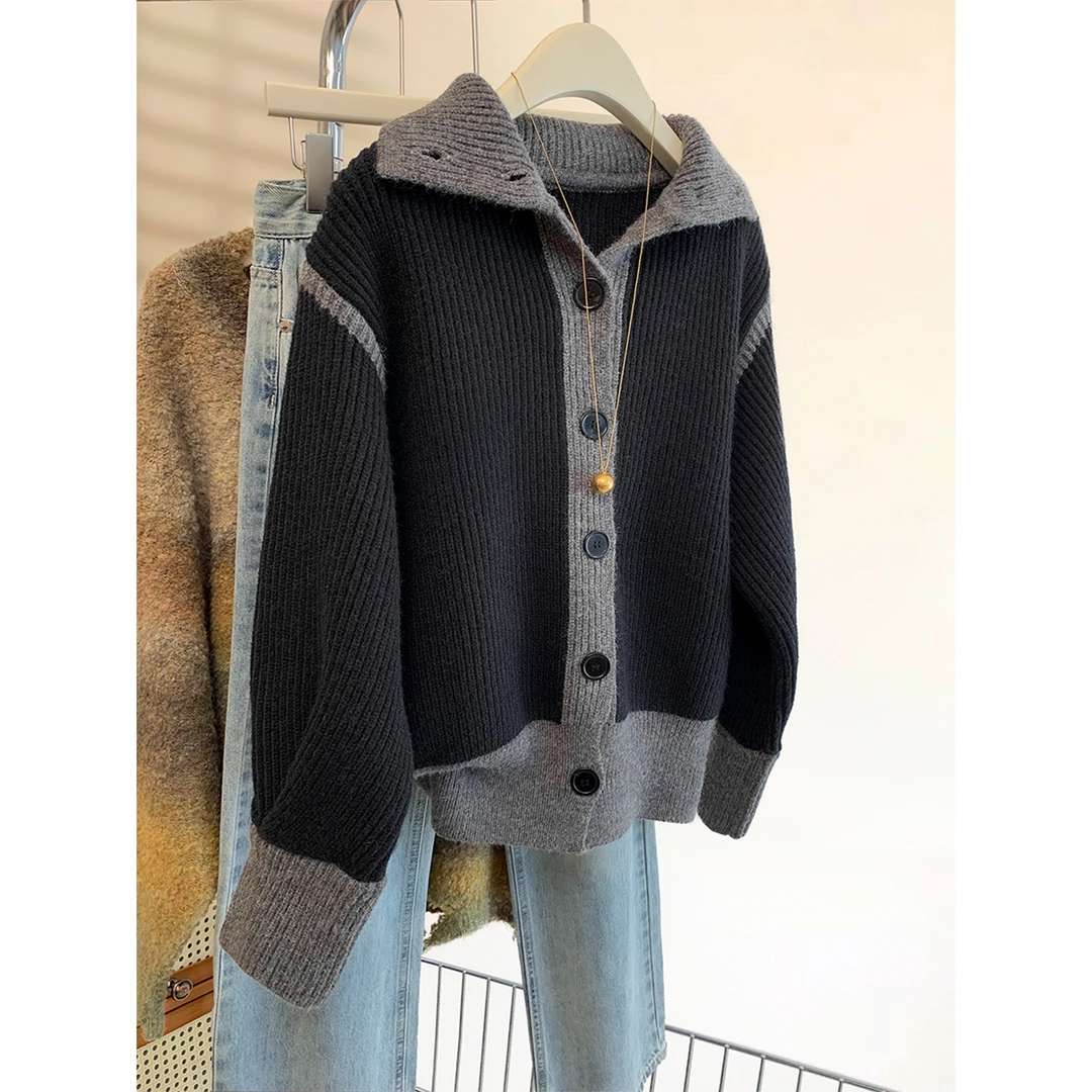 黑色翻领加厚毛衣外套女秋冬2024新款软糯立领慵懒风外穿针织开衫