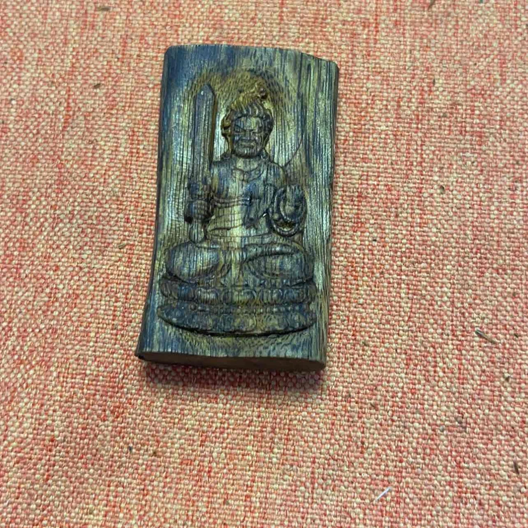 【闪购商品】沉香吊坠小*