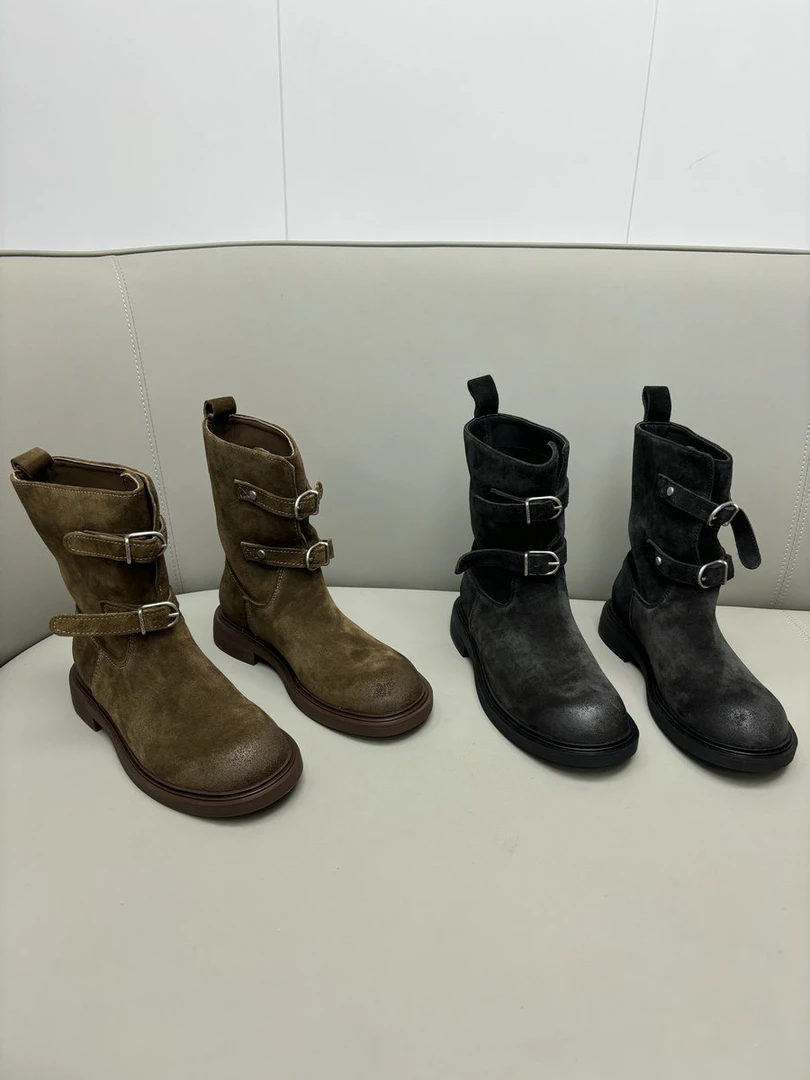 2024秋款新款女鞋真皮休闲马丁靴时尚百搭英伦风潮流一脚蹬中筒靴