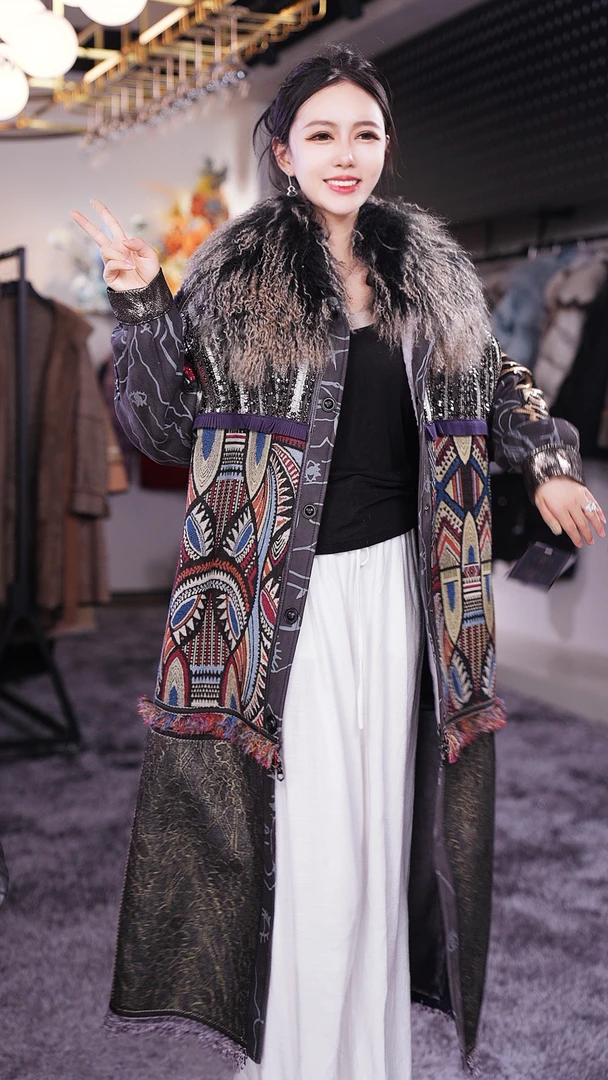 YJ【邢邢推荐】皮毛一体女士外套18572-1-A拼接中长款冬季秋冬