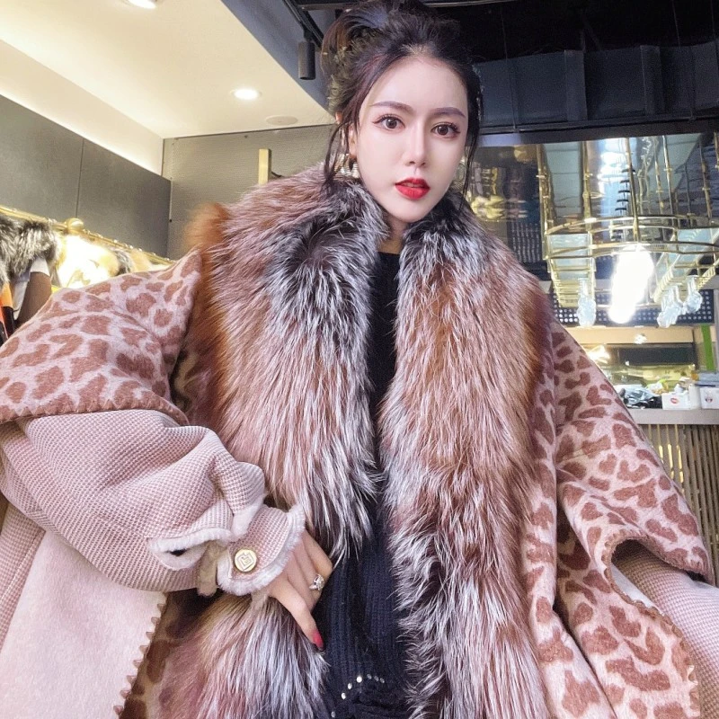 【巴黎舞会】新款皮毛一体时尚女外套21201冬季秋冬拼接网红